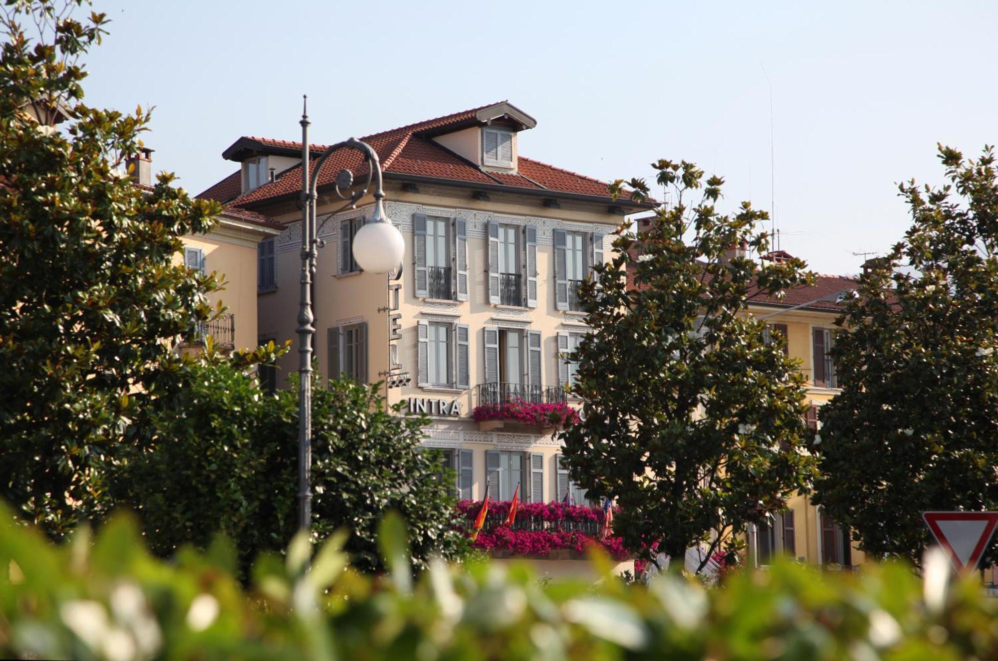 Intra Hotel Exterior photo